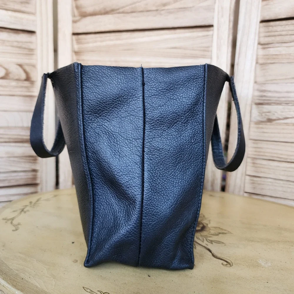 100% Leather Black Small Tote Bag Minimalist Professional Handbag Purse Casual